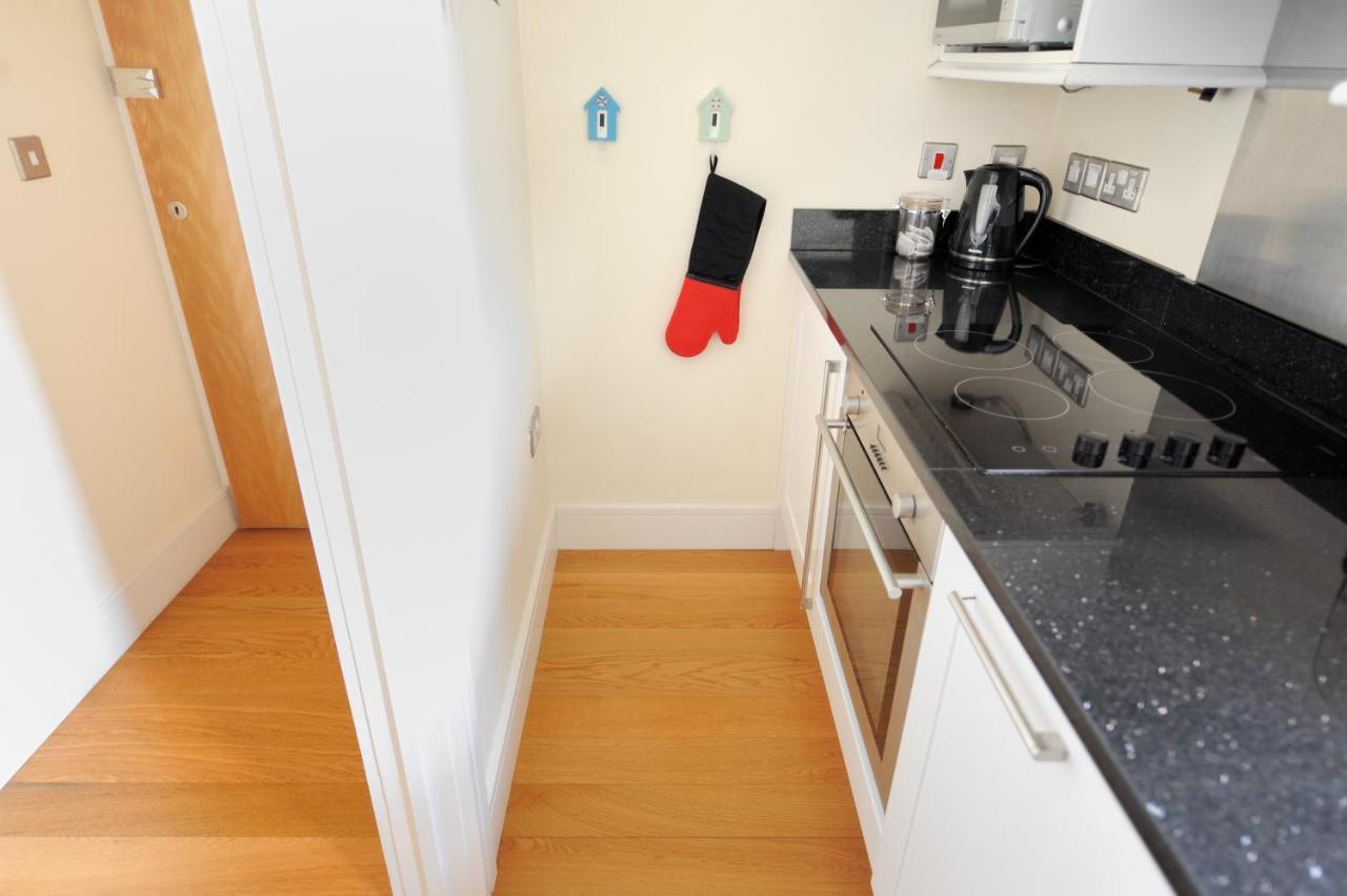 7 Coram Tower Apartment Lyme Regis Exterior photo